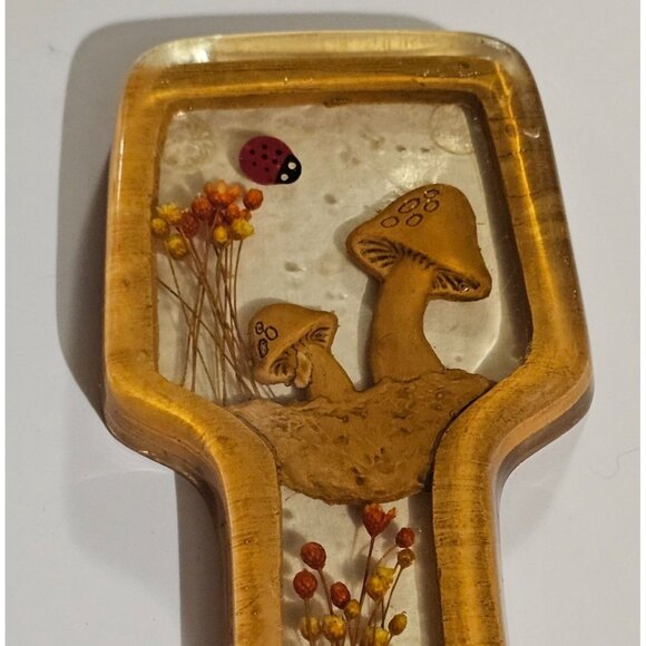 Vtg 1970s Lucite Acrylic Spoon Rest Mushroom & Ladybug With Dried Flowers FLAW - Picture 2 of 11